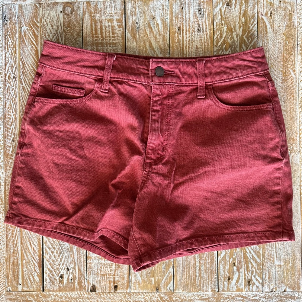 🧱Universal Thread Vintage Midi Brick Red Shorts🧱 ~6
